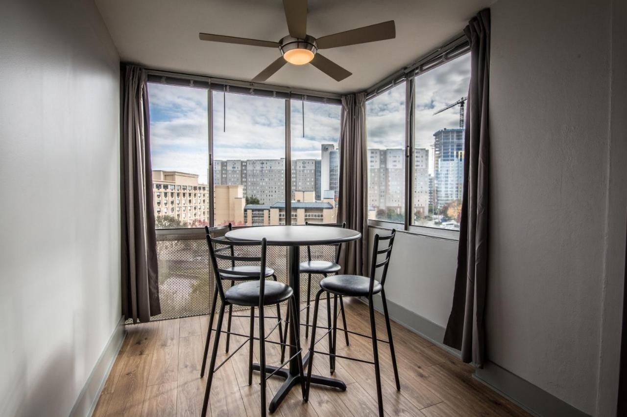 804 Free Parking Modern Downtown Apt, Great Wifi Atlanta Zewnętrze zdjęcie